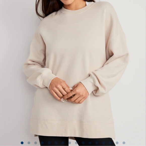 - NWT OLD NAVY Oversized Boyfriend Tunic Sweatshirt Color: Wish Bone XL - Picture 2 of 5